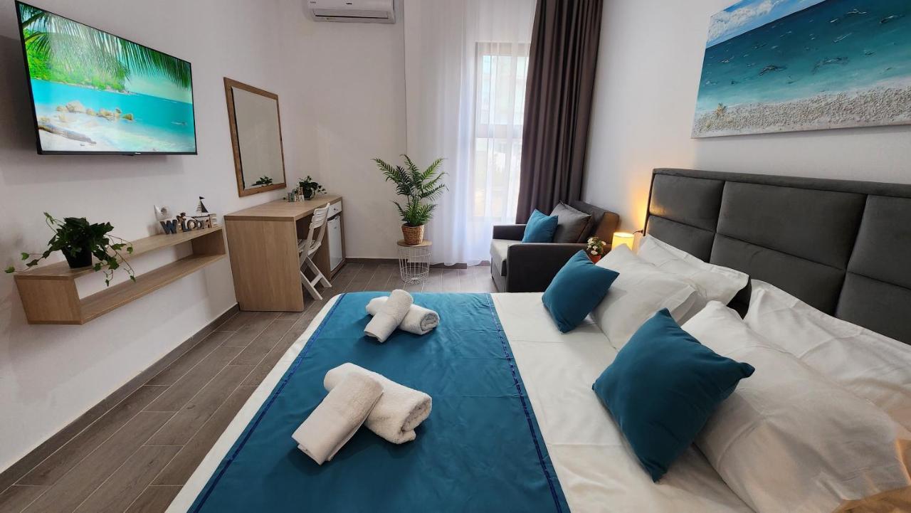 Solar Rooms And Apartments Himare Eksteriør bilde